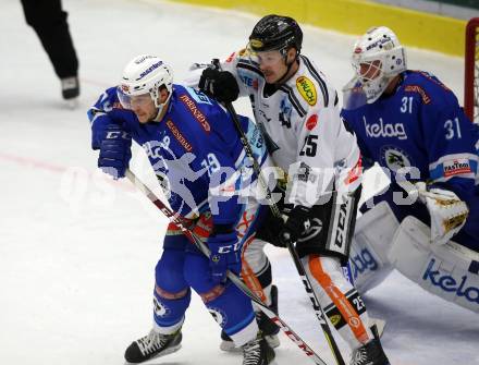 EBEL. Eishockey Bundesliga. EC VSV gegen Dornbirn Bulldogs. Stefan Bacher, David Kickert (VSV), Matthew Fraser  (Dornbirn). Villach, am 24.11.2017.
Foto: Kuess 


---
pressefotos, pressefotografie, kuess, qs, qspictures, sport, bild, bilder, bilddatenbank