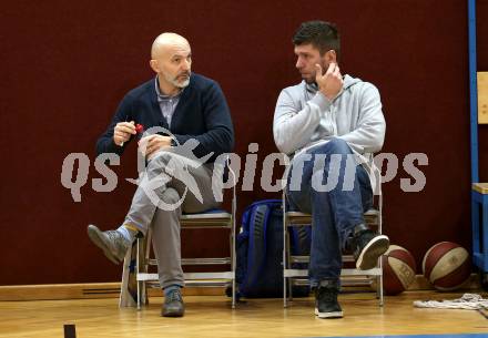 Basketball 2. Bundesliga. Grunddurchgang. 10. Runde. Woerthersee Piraten gegen Basket 2000 Vienna Warriors.  Trainer Zeljko Racic (Basket2000). Klagenfurt, am 25.11.2017.
Foto: Kuess
---
pressefotos, pressefotografie, kuess, qs, qspictures, sport, bild, bilder, bilddatenbank