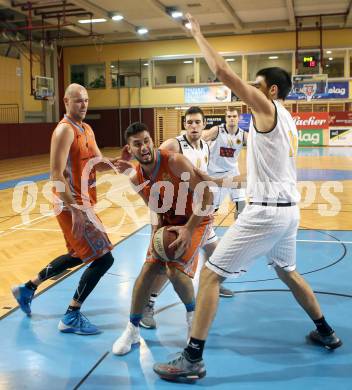 Basketball 2. Bundesliga. Grunddurchgang. 10. Runde. Woerthersee Piraten gegen Basket 2000 Vienna Warriors. Marinko Nakic, Kushtrim Dvorani  (Piraten), Aldin Avdic, Marko Moric (Basket2000). Klagenfurt, am 25.11.2017.
Foto: Kuess
---
pressefotos, pressefotografie, kuess, qs, qspictures, sport, bild, bilder, bilddatenbank