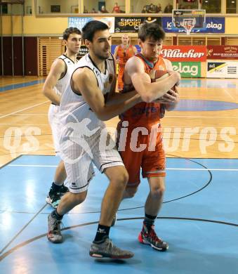 Basketball 2. Bundesliga. Grunddurchgang. 10. Runde. Woerthersee Piraten gegen Basket 2000 Vienna Warriors. Marinko Nakic, (Piraten), Michael Diesner  (Basket2000). Klagenfurt, am 25.11.2017.
Foto: Kuess
---
pressefotos, pressefotografie, kuess, qs, qspictures, sport, bild, bilder, bilddatenbank
