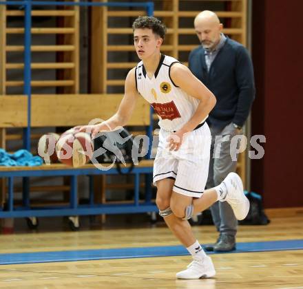 Basketball 2. Bundesliga. Grunddurchgang. 10. Runde. Woerthersee Piraten gegen Basket 2000 Vienna Warriors. Lukas Hahn (Piraten). Klagenfurt, am 25.11.2017.
Foto: Kuess
---
pressefotos, pressefotografie, kuess, qs, qspictures, sport, bild, bilder, bilddatenbank