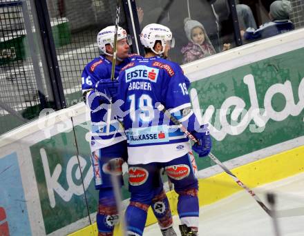 EBEL. Eishockey Bundesliga. EC VSV gegen Fehervar AV 19. Torjubel Jordan Hickmott, Stefan Bacher (VSV). Villach, am 24.11.2017.
Foto: Kuess 


---
pressefotos, pressefotografie, kuess, qs, qspictures, sport, bild, bilder, bilddatenbank