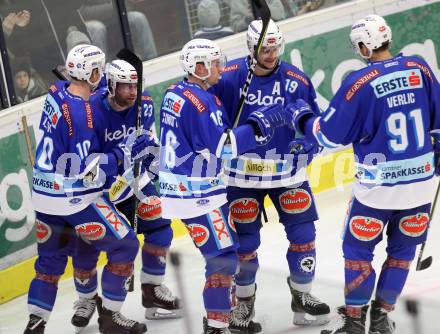 EBEL. Eishockey Bundesliga. EC VSV gegen Fehervar AV 19. Torjubel Jordan Hickmott, Stefan Bacher, Miha Verlic (VSV). Villach, am 24.11.2017.
Foto: Kuess 


---
pressefotos, pressefotografie, kuess, qs, qspictures, sport, bild, bilder, bilddatenbank