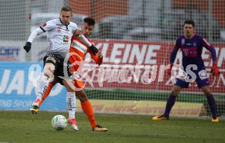 Fussball Tipico Bundesliga. RZ Pellets WAC gegen FK Austria Wien. Bernd Gschweidl,  (WAC), Michael Blauensteiner (Wien). Wolfsberg, am 26.11.2017.
Foto: Kuess

---
pressefotos, pressefotografie, kuess, qs, qspictures, sport, bild, bilder, bilddatenbank