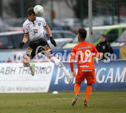 Fussball Tipico Bundesliga. RZ Pellets WAC gegen FK Austria Wien. Mihret Topcagic,  (WAC), Michael Blauensteiner (Wien). Wolfsberg, am 26.11.2017.
Foto: Kuess

---
pressefotos, pressefotografie, kuess, qs, qspictures, sport, bild, bilder, bilddatenbank