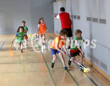 Floorball. KAC U9. Klagenfurt, 12.5.2017.
Foto: Kuess
---
pressefotos, pressefotografie, kuess, qs, qspictures, sport, bild, bilder, bilddatenbank