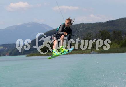 Wakoboard. Mara Salmina. Poertschach, am 17.6.2017.
Foto: Kuess
---
pressefotos, pressefotografie, kuess, qs, qspictures, sport, bild, bilder, bilddatenbank