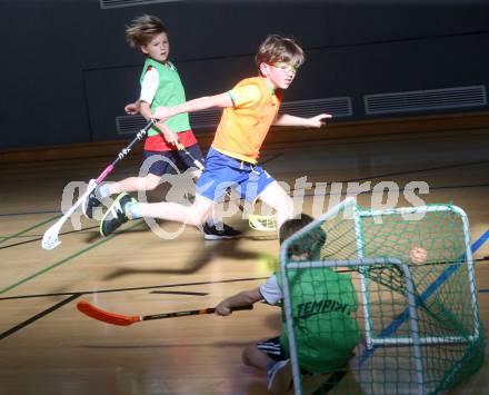 Floorball. KAC U9. Klagenfurt, 12.5.2017.
Foto: Kuess
---
pressefotos, pressefotografie, kuess, qs, qspictures, sport, bild, bilder, bilddatenbank