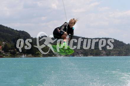 Wakoboard. Mara Salmina. Poertschach, am 17.6.2017.
Foto: Kuess
---
pressefotos, pressefotografie, kuess, qs, qspictures, sport, bild, bilder, bilddatenbank