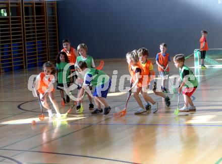 Floorball. KAC U9. Klagenfurt, 12.5.2017.
Foto: Kuess
---
pressefotos, pressefotografie, kuess, qs, qspictures, sport, bild, bilder, bilddatenbank