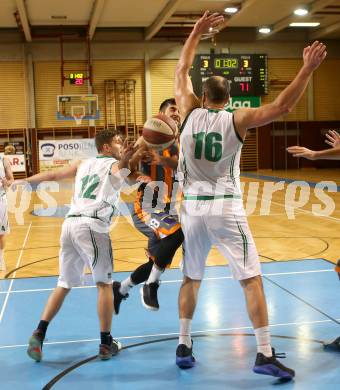 Basketball  ABL Cup 17/18 . KOS Celovec gegen Klosterneuburg Dukes. Christian Erschen, Vjeran Soldo (KOS Celovec), Oguz Timur Kilic  (Klosterneuburg Dukes). Klagenfurt, am 1.12.2017.
Foto: Kuess

---
pressefotos, pressefotografie, kuess, qs, qspictures, sport, bild, bilder, bilddatenbank