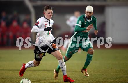 Fussball Tipico Bundesliga. RZ Pellets WAC gegen Rapid Wien. Florian Flecker,  (WAC), Lucas Galvao Da Costa Souza (Rapid). Wolfsberg, am 2.12.2017.
Foto: Kuess

---
pressefotos, pressefotografie, kuess, qs, qspictures, sport, bild, bilder, bilddatenbank