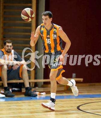Basketball  ABL Cup 17/18 . KOS Celovec gegen Klosterneuburg Dukes. Haris Purkovic (Klosterneuburg Dukes). Klagenfurt, am 1.12.2017.
Foto: Kuess

---
pressefotos, pressefotografie, kuess, qs, qspictures, sport, bild, bilder, bilddatenbank