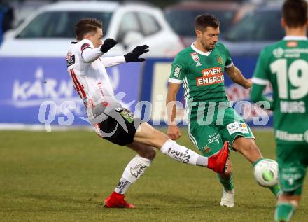 Fussball Tipico Bundesliga. RZ Pellets WAC gegen Rapid Wien. Florian Flecker, (WAC), Thomas Schrammel  (Rapid). Wolfsberg, am 2.12.2017.
Foto: Kuess

---
pressefotos, pressefotografie, kuess, qs, qspictures, sport, bild, bilder, bilddatenbank