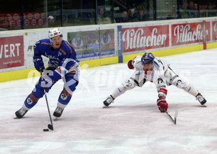 EBEL. Eishockey Bundesliga. EC VSV gegen HC TWK Innsbruck. Robert Flick, (VSV), Mitch Wahl  (Innsbruck). Villach, am 3.12.2017.
Foto: Kuess 


---
pressefotos, pressefotografie, kuess, qs, qspictures, sport, bild, bilder, bilddatenbank