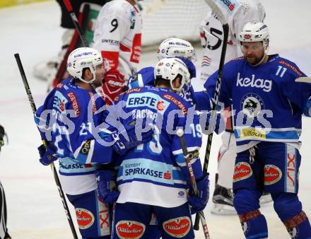 EBEL. Eishockey Bundesliga. EC VSV gegen HC TWK Innsbruck. Torjubel Stefan Bacher, Dave Shields,  Patrick Platzer, Ben Walter (VSV). Villach, am 3.12.2017.
Foto: Kuess 


---
pressefotos, pressefotografie, kuess, qs, qspictures, sport, bild, bilder, bilddatenbank