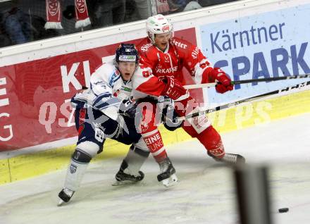 EBEL. Eishockey Bundesliga. KAC gegen 	Fehervar AV 19. Marco Richter,  (KAC), Aron Reisz (Alba Volan). Klagenfurt, am 3.12.2017.
Foto: Kuess

---
pressefotos, pressefotografie, kuess, qs, qspictures, sport, bild, bilder, bilddatenbank