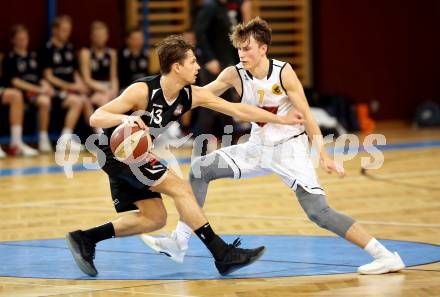 Basketball 2. Bundesliga. Grunddurchgang. 12. Runde. Woerthersee Piraten gegen Mattersburg Rocks. Lukas Simoner, (Piraten), Benjamin Bernleithner  (Mattersburg). Klagenfurt, am 9.12.2017.
Foto: Kuess
---
pressefotos, pressefotografie, kuess, qs, qspictures, sport, bild, bilder, bilddatenbank