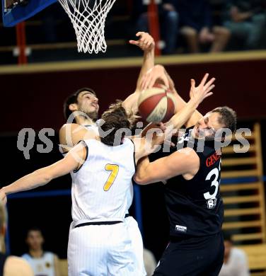 Basketball 2. Bundesliga. Grunddurchgang. 12. Runde. Woerthersee Piraten gegen Mattersburg Rocks. Marinko Nakic, Lukas Simoner (Piraten),  Fuad Memcic (Mattersburg). Klagenfurt, am 9.12.2017.
Foto: Kuess
---
pressefotos, pressefotografie, kuess, qs, qspictures, sport, bild, bilder, bilddatenbank