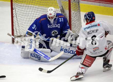 EBEL. Eishockey Bundesliga. EC VSV gegen HC TWK Innsbruck. David Kickert,  (VSV), Hunter Bishop (Innsbruck). Villach, am 3.12.2017.
Foto: Kuess 


---
pressefotos, pressefotografie, kuess, qs, qspictures, sport, bild, bilder, bilddatenbank