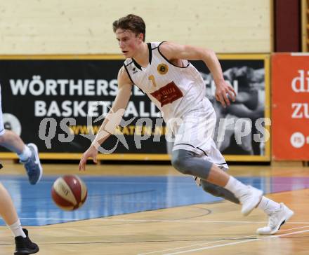 Basketball 2. Bundesliga. Grunddurchgang. 12. Runde. Woerthersee Piraten gegen Mattersburg Rocks. Lukas Simoner (Piraten). Klagenfurt, am 9.12.2017.
Foto: Kuess
---
pressefotos, pressefotografie, kuess, qs, qspictures, sport, bild, bilder, bilddatenbank