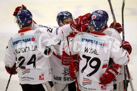 EBEL. Eishockey Bundesliga. EC VSV gegen HC TWK Innsbruck. Torjubel (Innsbruck). Villach, am 3.12.2017.
Foto: Kuess 


---
pressefotos, pressefotografie, kuess, qs, qspictures, sport, bild, bilder, bilddatenbank
