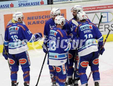EBEL. Eishockey Bundesliga. EC VSV gegen HC Orli Znojmo. Torjubel (VSV). Villach, am 10.12.2017.
Foto: Kuess 


---
pressefotos, pressefotografie, kuess, qs, qspictures, sport, bild, bilder, bilddatenbank