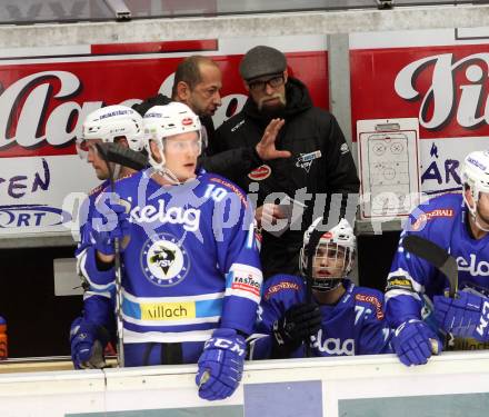 EBEL. Eishockey Bundesliga. EC VSV gegen HC Orli Znojmo. Trainer Markus Peintner, Co-Trainer Hans Winkler (VSV). Villach, am 10.12.2017.
Foto: Kuess 


---
pressefotos, pressefotografie, kuess, qs, qspictures, sport, bild, bilder, bilddatenbank