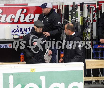 EBEL. Eishockey Bundesliga. EC VSV gegen HC Orli Znojmo. Trainer Markus Peintner, Co-Trainer Hans Winkler (VSV). Villach, am 10.12.2017.
Foto: Kuess 


---
pressefotos, pressefotografie, kuess, qs, qspictures, sport, bild, bilder, bilddatenbank