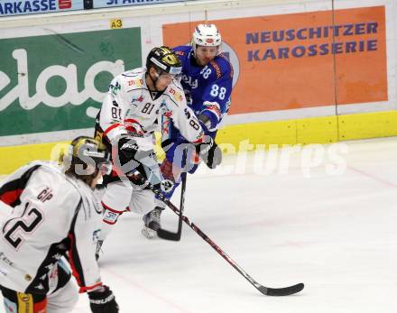 EBEL. Eishockey Bundesliga. EC VSV gegen HC Orli Znojmo. Miha Stebih, (VSV), Adam Miller  (Znojmo). Villach, am 10.12.2017.
Foto: Kuess 


---
pressefotos, pressefotografie, kuess, qs, qspictures, sport, bild, bilder, bilddatenbank