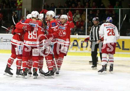 EBEL. Eishockey Bundesliga. KAC gegen 	EC Red Bull Salzburg. Torjubel Martin Schumnig, Marco Richter, Marco Brucker, Patrick Harand (KAC). Klagenfurt, am 15.12.2017.
Foto: Kuess

---
pressefotos, pressefotografie, kuess, qs, qspictures, sport, bild, bilder, bilddatenbank