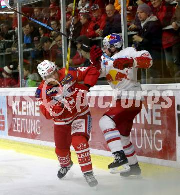 EBEL. Eishockey Bundesliga. KAC gegen 	EC Red Bull Salzburg. Manuel Geier,  (KAC), Martin Stajnoch (Salzburg). Klagenfurt, am 15.12.2017.
Foto: Kuess

---
pressefotos, pressefotografie, kuess, qs, qspictures, sport, bild, bilder, bilddatenbank