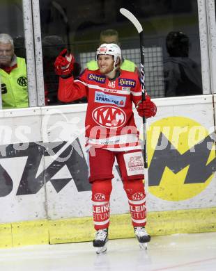 EBEL. Eishockey Bundesliga. KAC gegen  HC Orli Znojmo. Torjubel Johannes Bischofberger (KAC). Klagenfurt, am 17.12.2017.
Foto: Kuess

---
pressefotos, pressefotografie, kuess, qs, qspictures, sport, bild, bilder, bilddatenbank