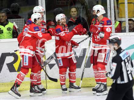 EBEL. Eishockey Bundesliga. KAC gegen  HC Orli Znojmo. Torjubel Johannes Bischofberger, Thomas Hundertpfund, Manuel Ganahl, David Fischer (KAC). Klagenfurt, am 17.12.2017.
Foto: Kuess

---
pressefotos, pressefotografie, kuess, qs, qspictures, sport, bild, bilder, bilddatenbank