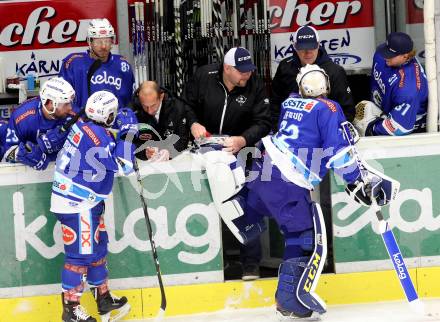 EBEL. Eishockey Bundesliga. EC VSV gegen Dornbirn Bulldogs. Lukas Herzog (VSV). Villach, am 20.12.2017.
Foto: Kuess 


---
pressefotos, pressefotografie, kuess, qs, qspictures, sport, bild, bilder, bilddatenbank