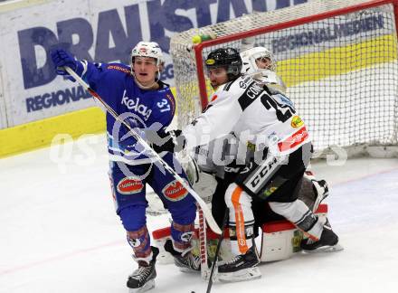 EBEL. Eishockey Bundesliga. EC VSV gegen Dornbirn Bulldogs. Christof Kromp,  (VSV), Brian Connelly (Dornbirn). Villach, am 20.12.2017.
Foto: Kuess 


---
pressefotos, pressefotografie, kuess, qs, qspictures, sport, bild, bilder, bilddatenbank