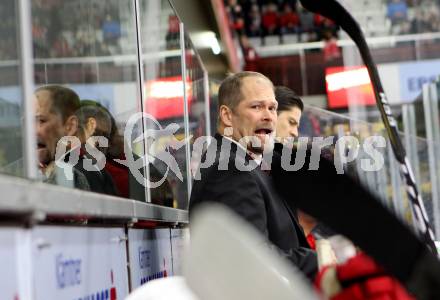 EBEL. Eishockey Bundesliga. KAC gegen  HC Orli Znojmo. Trainer Steve Walker (KAC). Klagenfurt, am 17.12.2017.
Foto: Kuess

---
pressefotos, pressefotografie, kuess, qs, qspictures, sport, bild, bilder, bilddatenbank