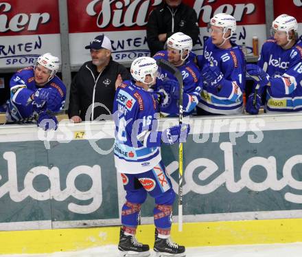 EBEL. Eishockey Bundesliga. EC VSV gegen Dornbirn Bulldogs. Torjubel Jordan Hickmott (VSV). Villach, am 20.12.2017.
Foto: Kuess 


---
pressefotos, pressefotografie, kuess, qs, qspictures, sport, bild, bilder, bilddatenbank