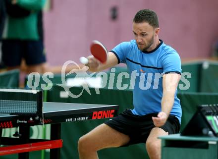 Tischtennis Kaerntner Meisterschaften.   Markus Straub. Villach, am 10.12.2017.
Foto: Kuess
---
pressefotos, pressefotografie, kuess, qs, qspictures, sport, bild, bilder, bilddatenbank