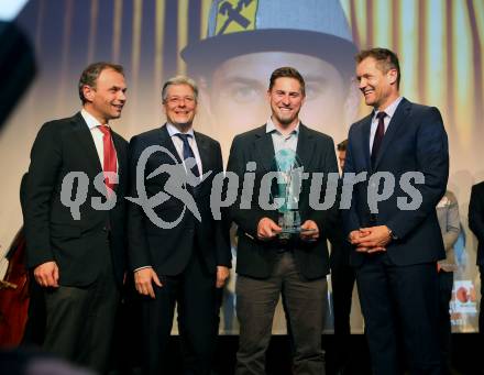 Sportgala. Nacht des Sports. Ehrung Sportler des Jahres.  Peter Gauper, Landeshauptmann Peter Kaiser, Max Franz, Armin Assinger,  . Velden, 20.12.2017.
Foto: Kuess 
---
pressefotos, pressefotografie, kuess, qs, qspictures, sport, bild, bilder, bilddatenbank