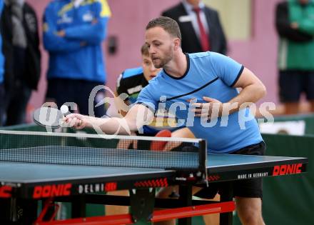 Tischtennis Kaerntner Meisterschaften. Markus Straub. Villach, am 10.12.2017.
Foto: Kuess
---
pressefotos, pressefotografie, kuess, qs, qspictures, sport, bild, bilder, bilddatenbank