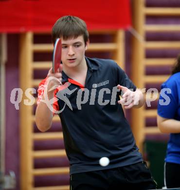 Tischtennis Kaerntner Meisterschaften. Martin Gutschi. Villach, am 10.12.2017.
Foto: Kuess
---
pressefotos, pressefotografie, kuess, qs, qspictures, sport, bild, bilder, bilddatenbank