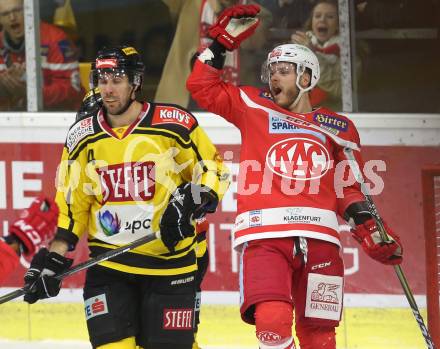 EBEL. Eishockey Bundesliga. KAC gegen  Vienna Capitals. Torjubel Stefan Geier (KAC). Klagenfurt, am 22.12.2017.
Foto: Kuess

---
pressefotos, pressefotografie, kuess, qs, qspictures, sport, bild, bilder, bilddatenbank