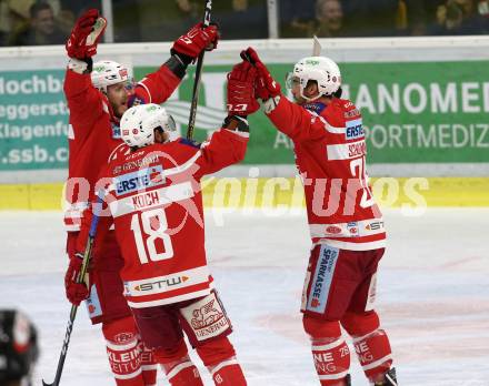 EBEL. Eishockey Bundesliga. KAC gegen  Vienna Capitals. Torjubel Martin Schumnig, Stefan Geier, Thomas Koch (KAC). Klagenfurt, am 22.12.2017.
Foto: Kuess

---
pressefotos, pressefotografie, kuess, qs, qspictures, sport, bild, bilder, bilddatenbank