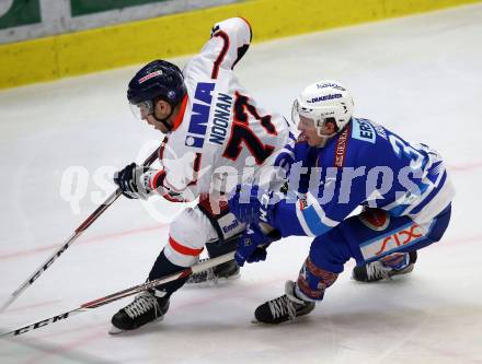 EBEL. Eishockey Bundesliga. EC VSV gegen KHL Medvescak Zagreb. Christof Kromp,  (VSV), Garett Noonan (Zagreb). Villach, am 26.12.2017.
Foto: Kuess 


---
pressefotos, pressefotografie, kuess, qs, qspictures, sport, bild, bilder, bilddatenbank