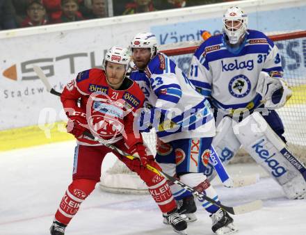 EBEL. Eishockey Bundesliga. KAC gegen VSV. Manuel Geier, (KAC), Markus Schlacher (VSV). Klagenfurt, am 28.12.2017.
Foto: Kuess

---
pressefotos, pressefotografie, kuess, qs, qspictures, sport, bild, bilder, bilddatenbank
