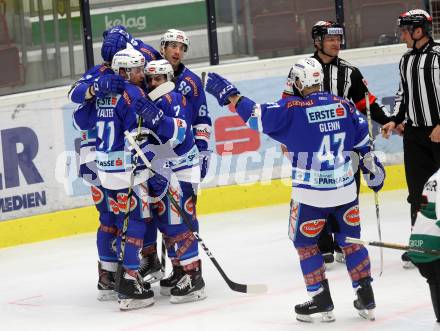EBEL. Eishockey Bundesliga. EC VSV gegen Moser Medical Graz99ers. Torjubel (VSV). Villach, am 1.1.2018.
Foto: Kuess 


---
pressefotos, pressefotografie, kuess, qs, qspictures, sport, bild, bilder, bilddatenbank