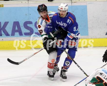 EBEL. Eishockey Bundesliga. EC VSV gegen Moser Medical Graz99ers. Miha Verlic,  (VSV), Ken Ograjensek (Graz). Villach, am 1.1.2018.
Foto: Kuess 


---
pressefotos, pressefotografie, kuess, qs, qspictures, sport, bild, bilder, bilddatenbank