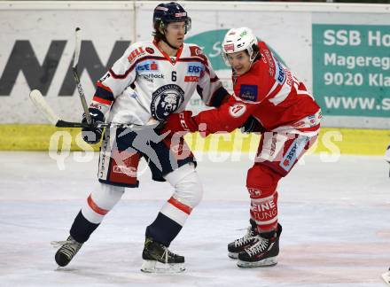 EBEL. Eishockey Bundesliga. KAC gegen KHL Medvescak Zagreb. Manuel Ganahl,  (KAC), Adam Deutsch (Zagreb). Klagenfurt, am 1.1.2018.
Foto: Kuess

---
pressefotos, pressefotografie, kuess, qs, qspictures, sport, bild, bilder, bilddatenbank