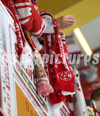 EBEL. Eishockey Bundesliga. KAC gegen KHL Medvescak Zagreb. Feature. Fans. Schal (KAC). Klagenfurt, am 1.1.2018.
Foto: Kuess

---
pressefotos, pressefotografie, kuess, qs, qspictures, sport, bild, bilder, bilddatenbank